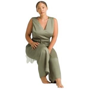 Ettitude green bamboo sateen jumpsuit sleeveless vneck back zip Mediu new in box